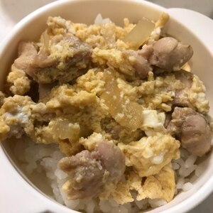 麺つゆで手軽に親子丼